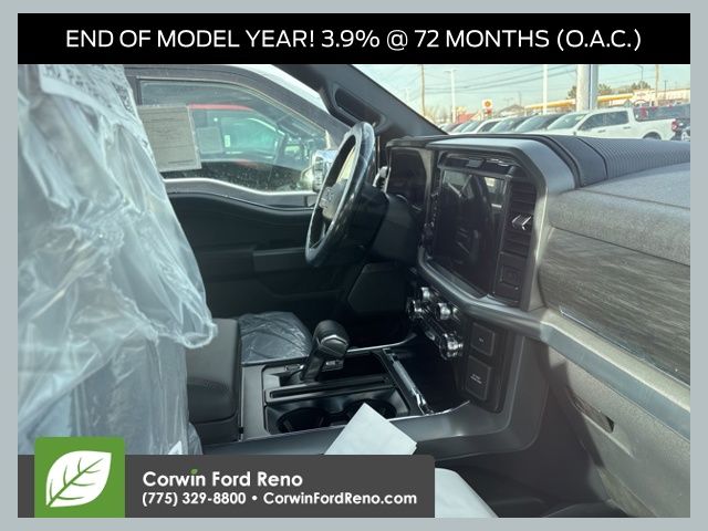 2025 Ford F-150 Lariat's photo