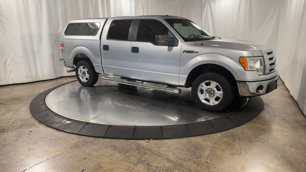 2010 Ford F-150 XLT photo 3