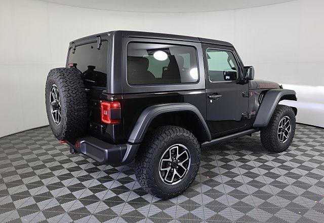 2025 Jeep Wrangler Rubicon photo 4
