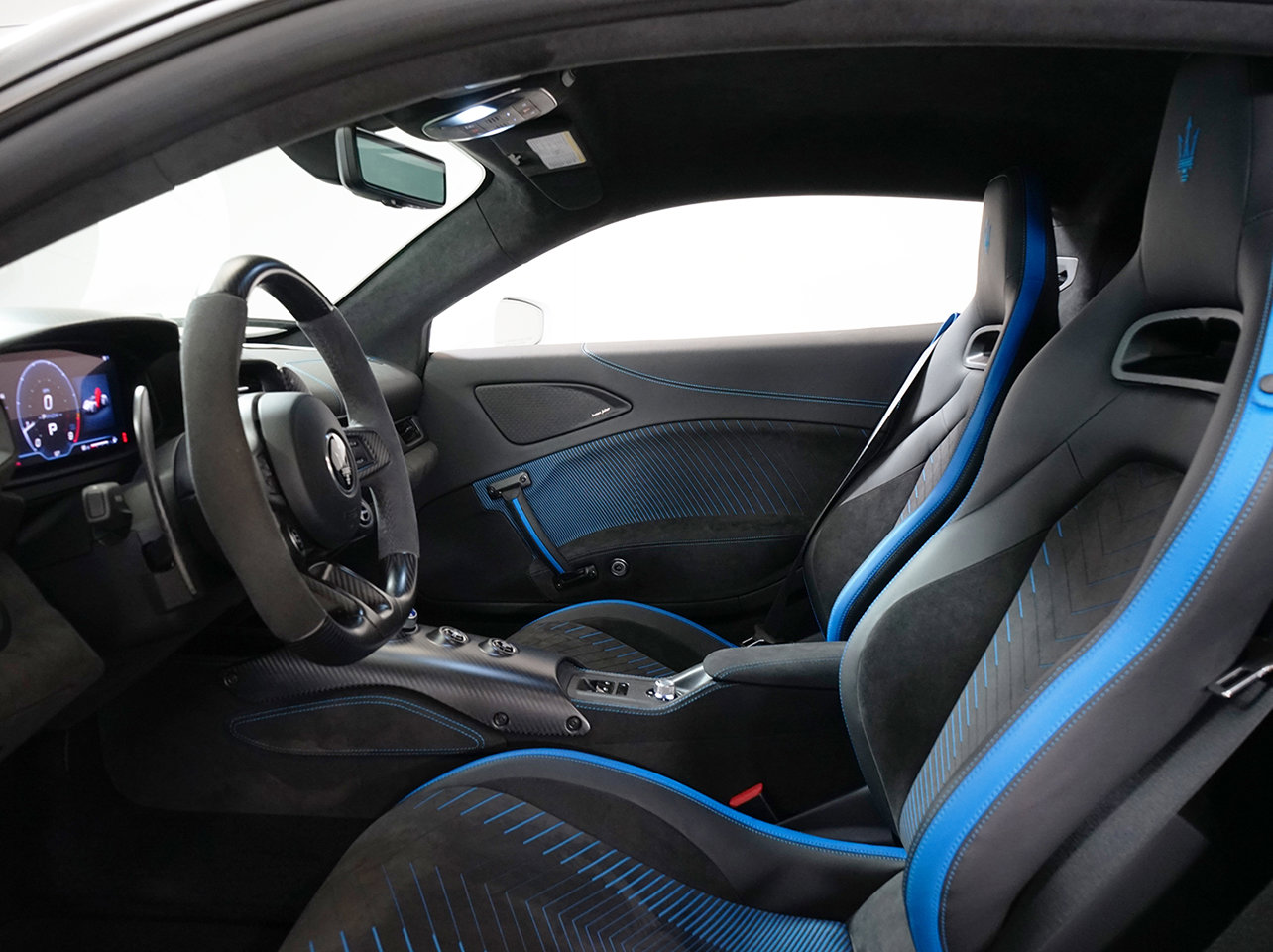 2022 Maserati MC20 Coupe photo 16