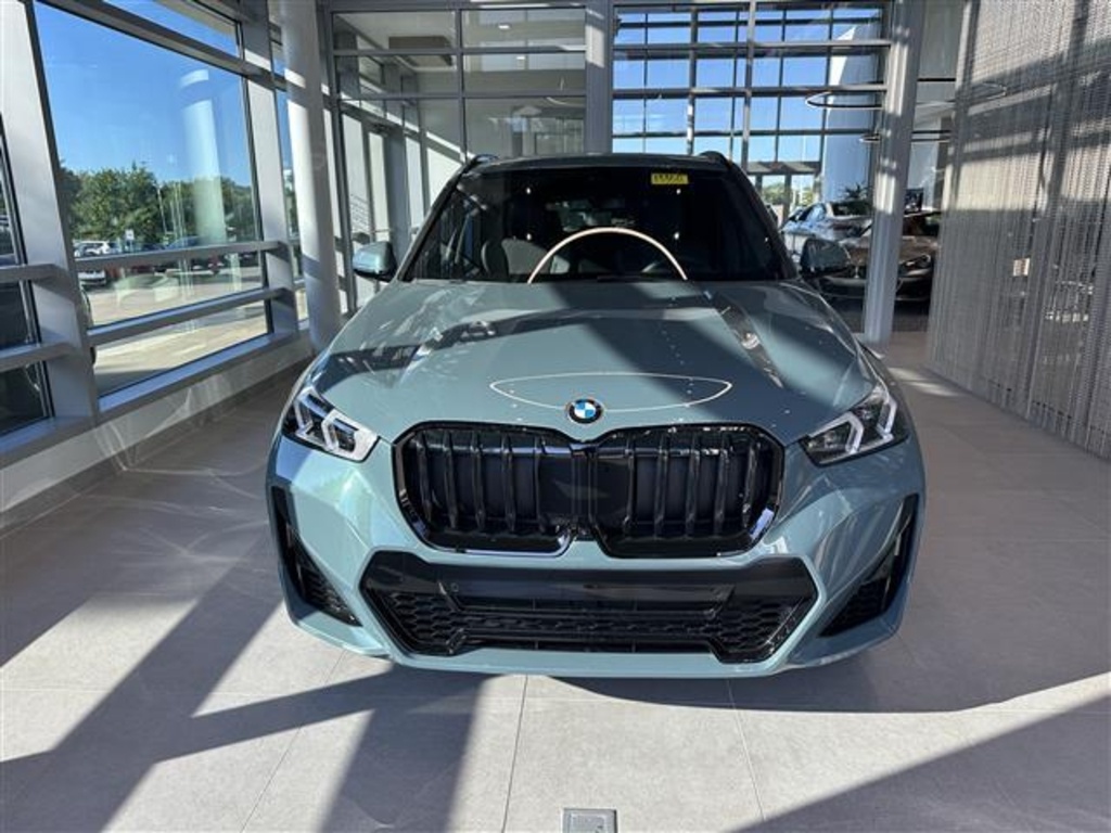 2026 Bmw X1 XDrive28i photo 2