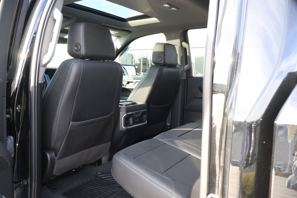 2022 Chevrolet Silverado 1500 LTZ photo 33