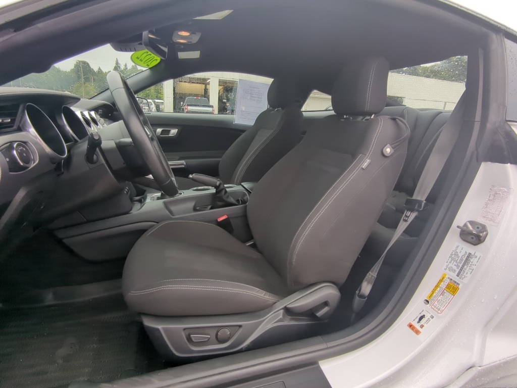 2022 Ford Mustang GT photo 10
