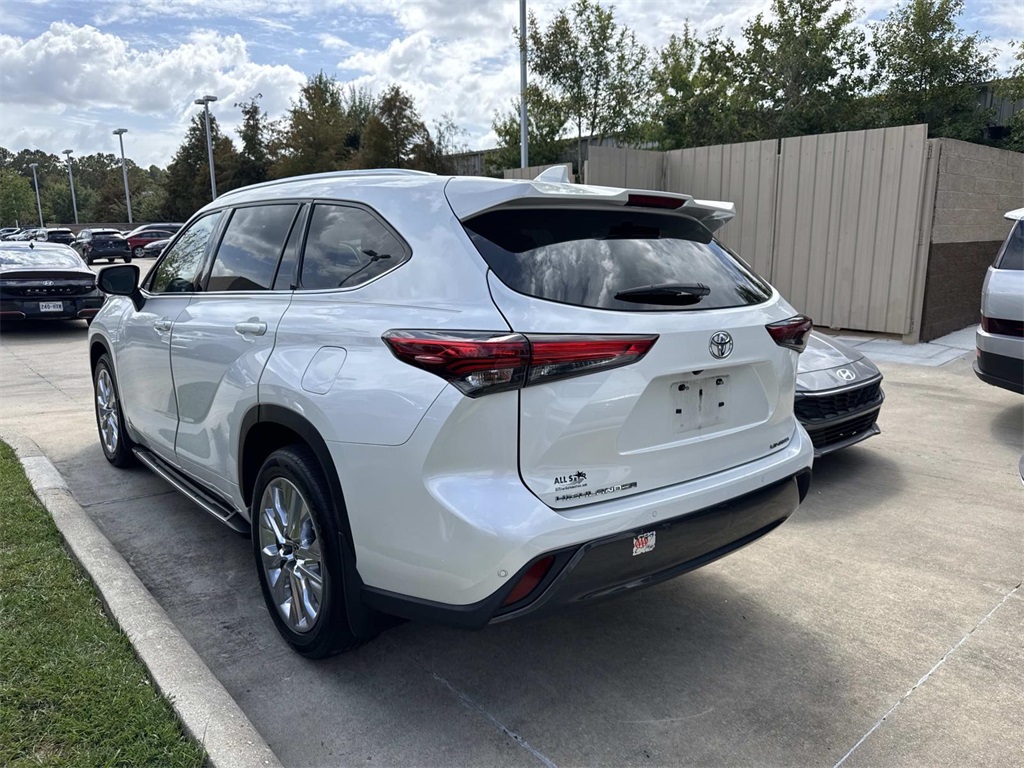 2020 Toyota Highlander Limited photo 4