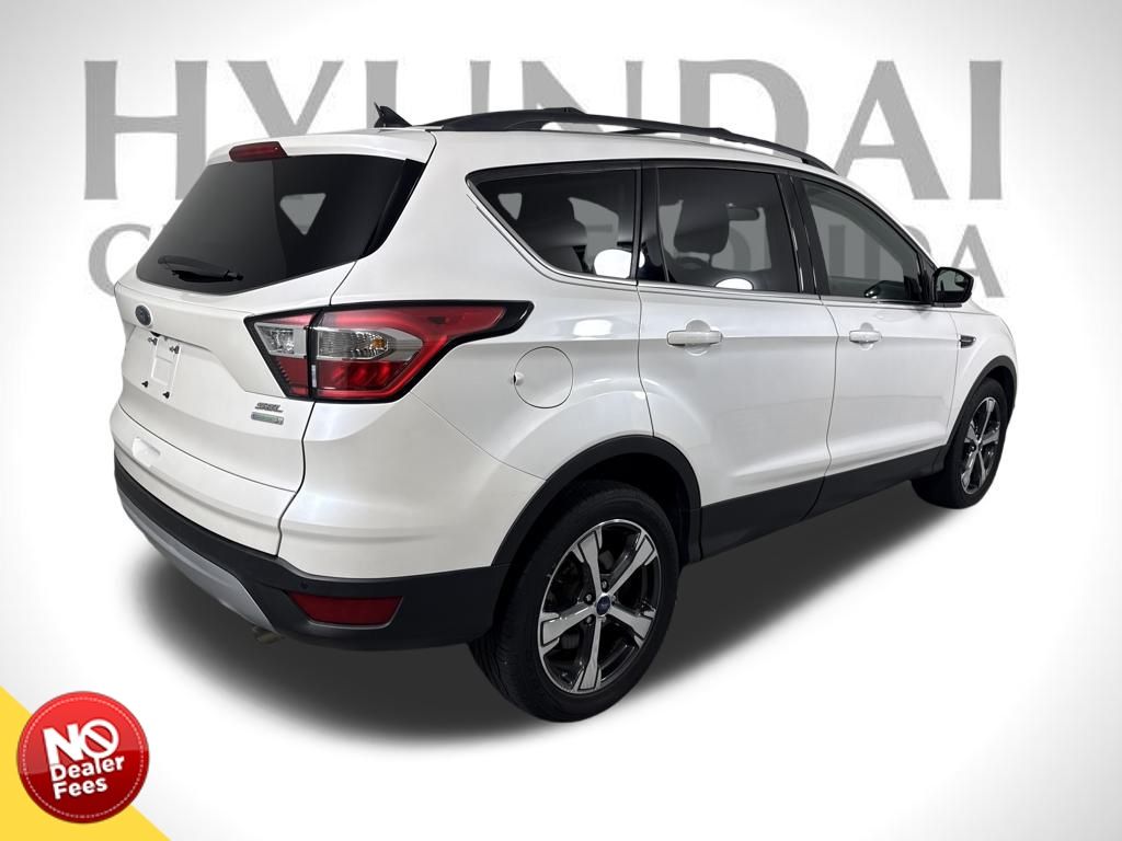 2018 Ford Escape SEL photo 3