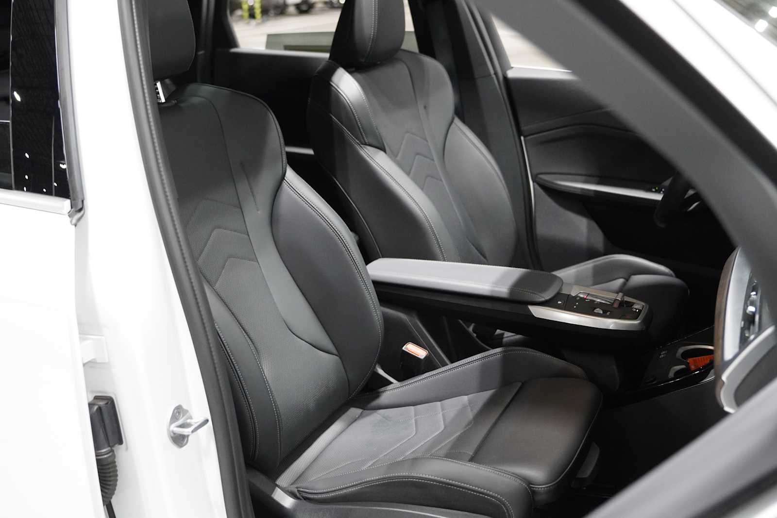 2025 Bmw X1 XDrive28i photo 10