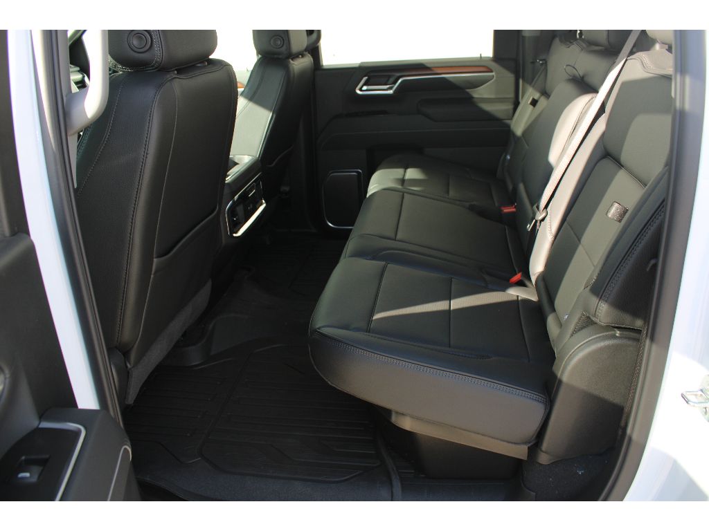 2026 Gmc Sierra 2500 HD Denali photo 4