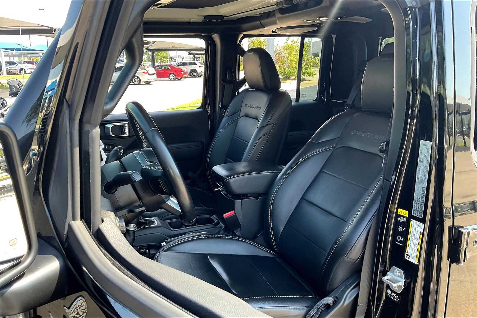2021 Jeep Gladiator Overland photo 7