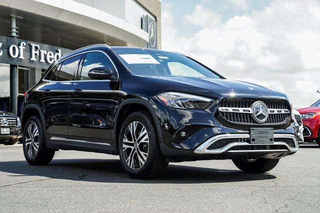 2026 Mercedes-Benz GLA GLA 250's photo