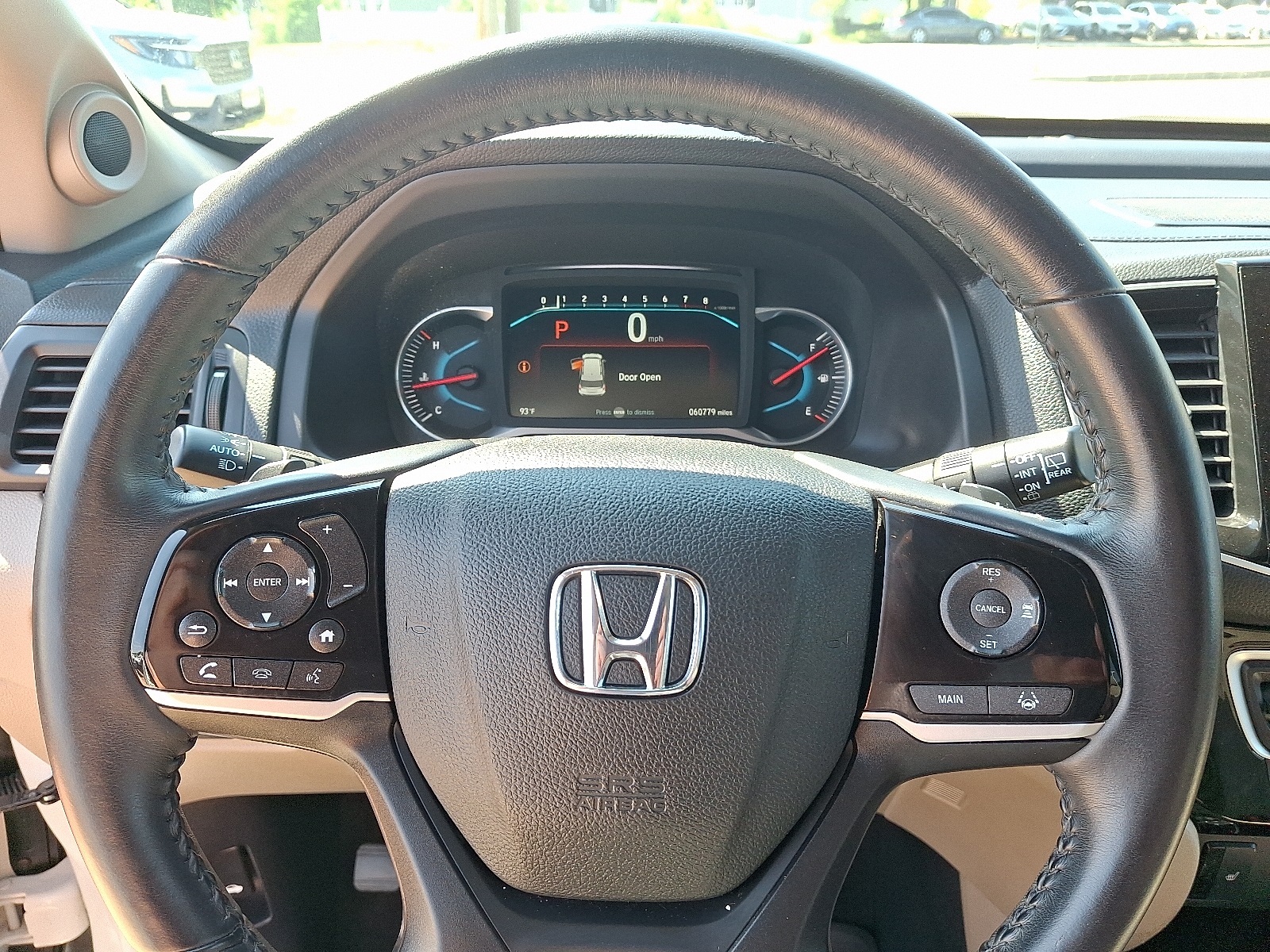 2022 Honda Pilot Touring photo 23