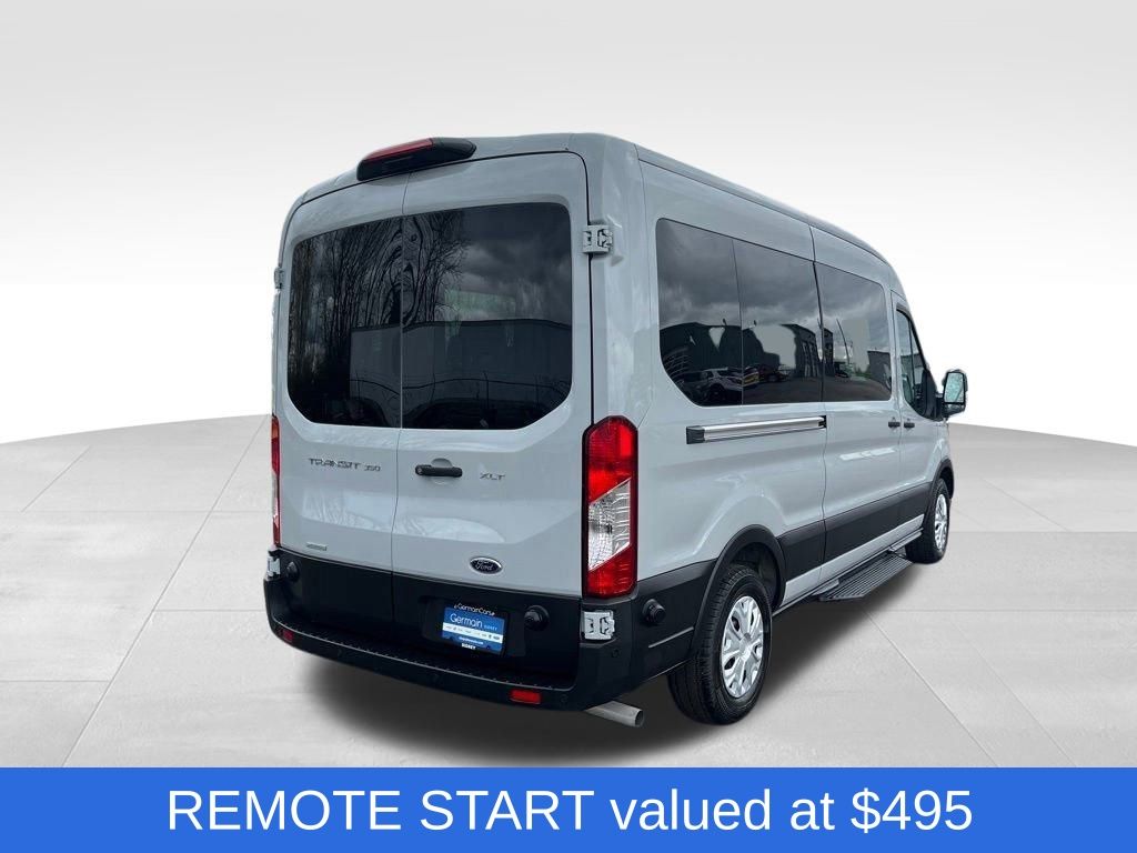 2025 Ford Transit Passenger XLT photo 4