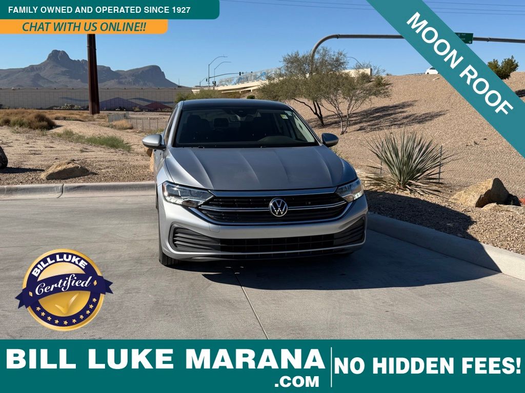 2023 Volkswagen Jetta SE's photo