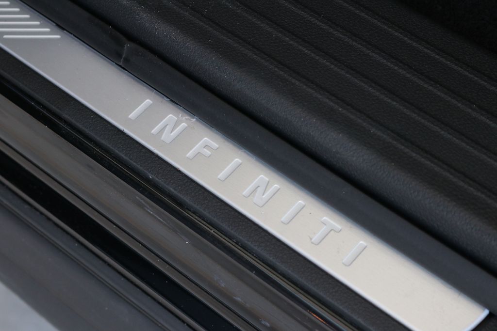 2025 Infiniti QX60 Luxe photo 12
