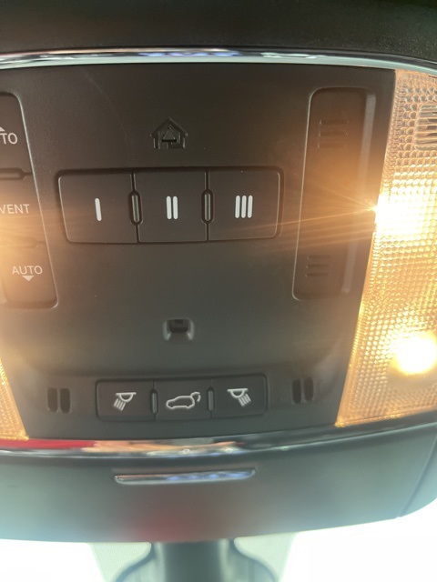 2022 Jeep Cherokee Limited Sport photo 24