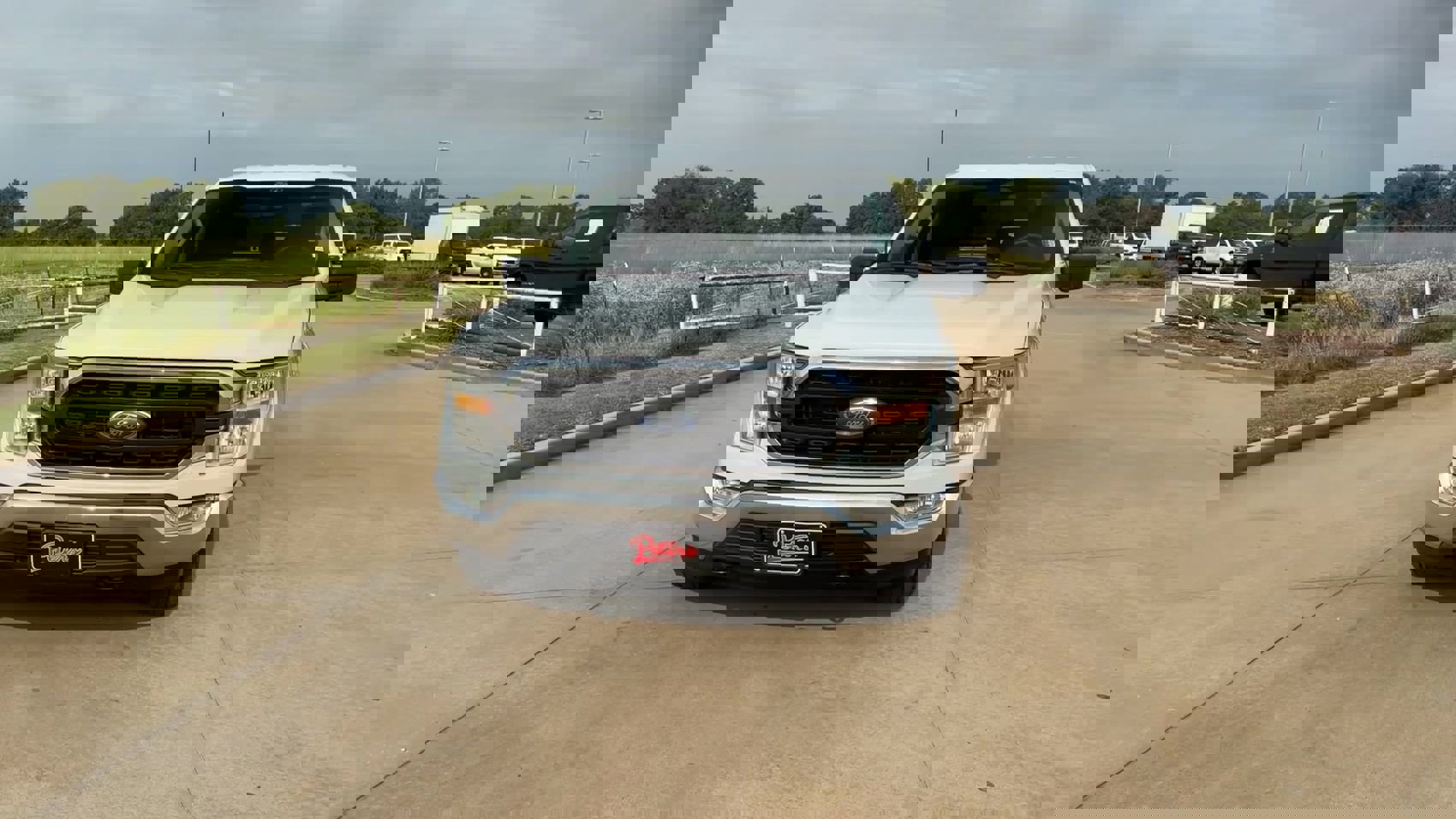 2022 Ford F-150 XLT photo 3