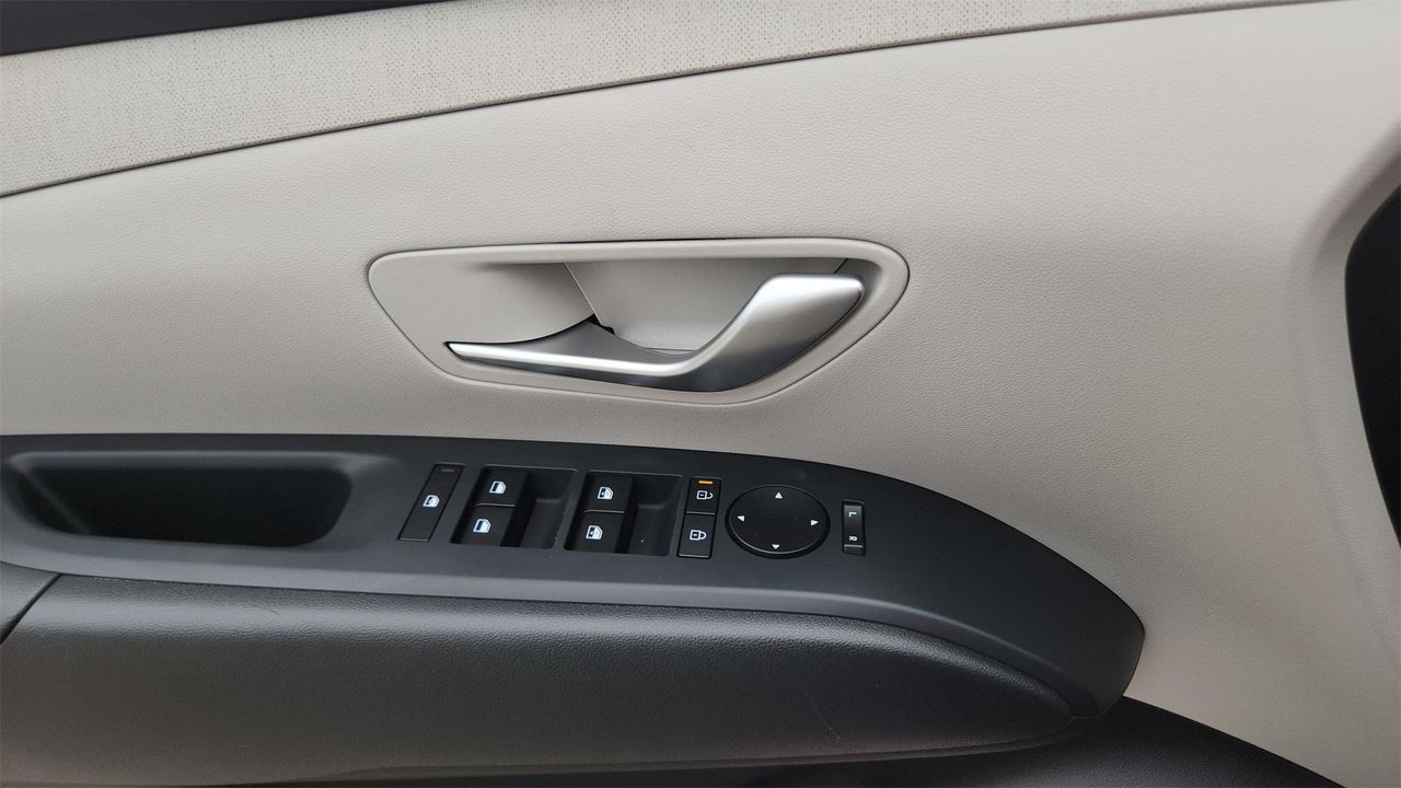 2025 Hyundai Tucson SEL Convenience photo 14