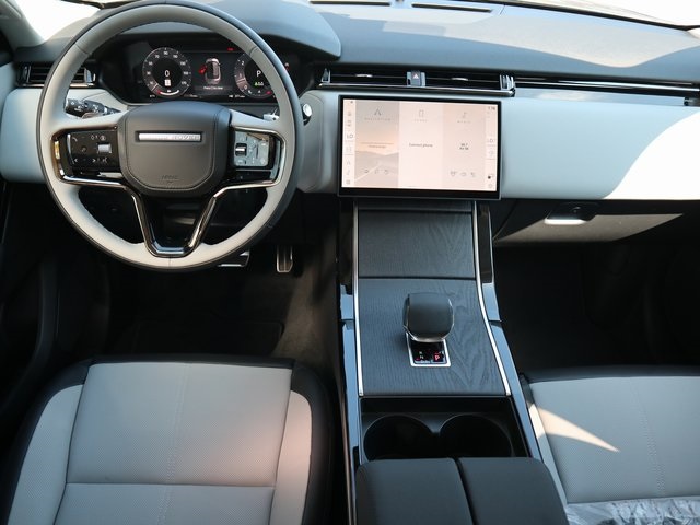2025 Land Rover Range Rover Velar SE photo 14