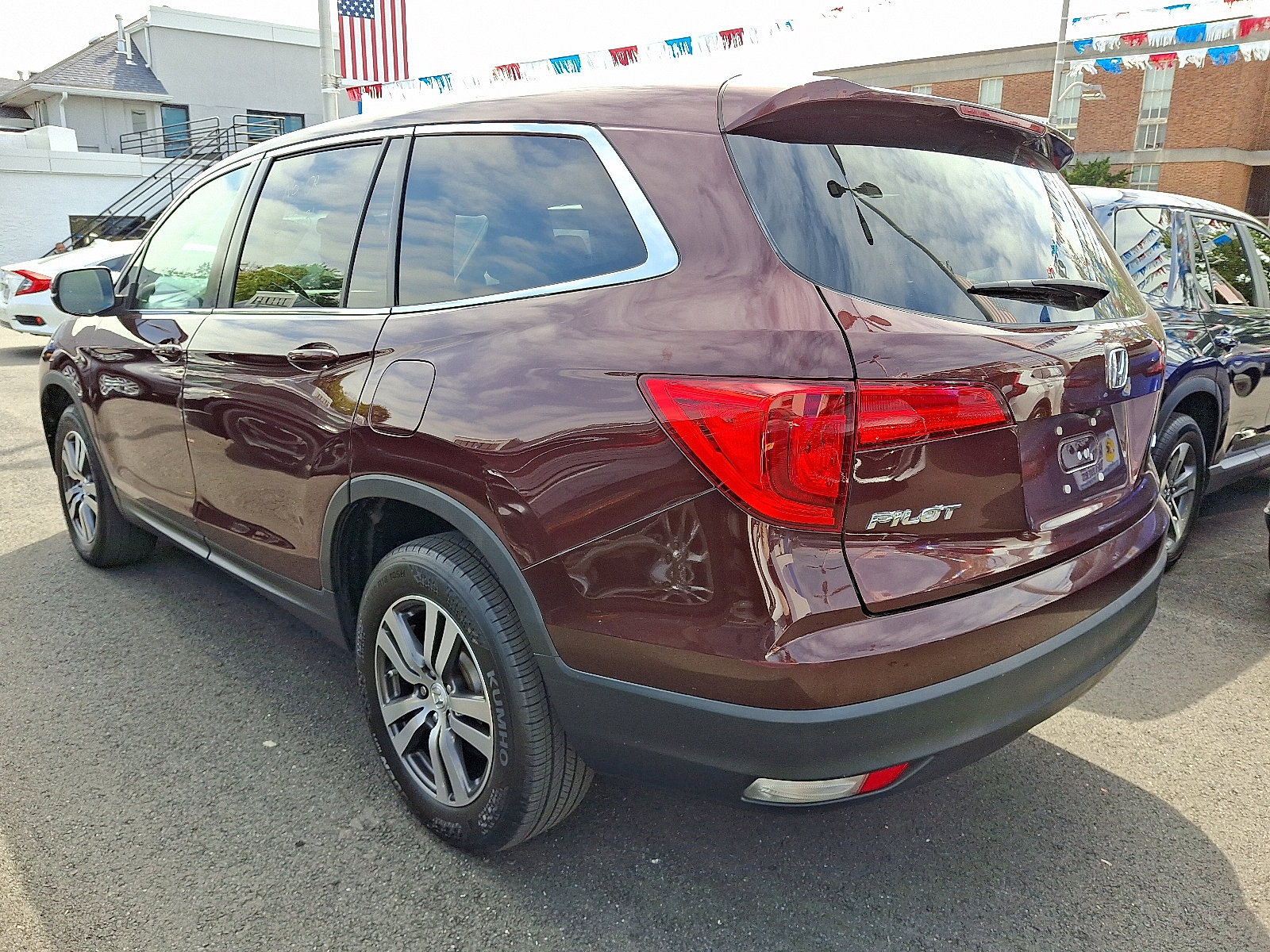 2017 Honda Pilot EX-L photo 6