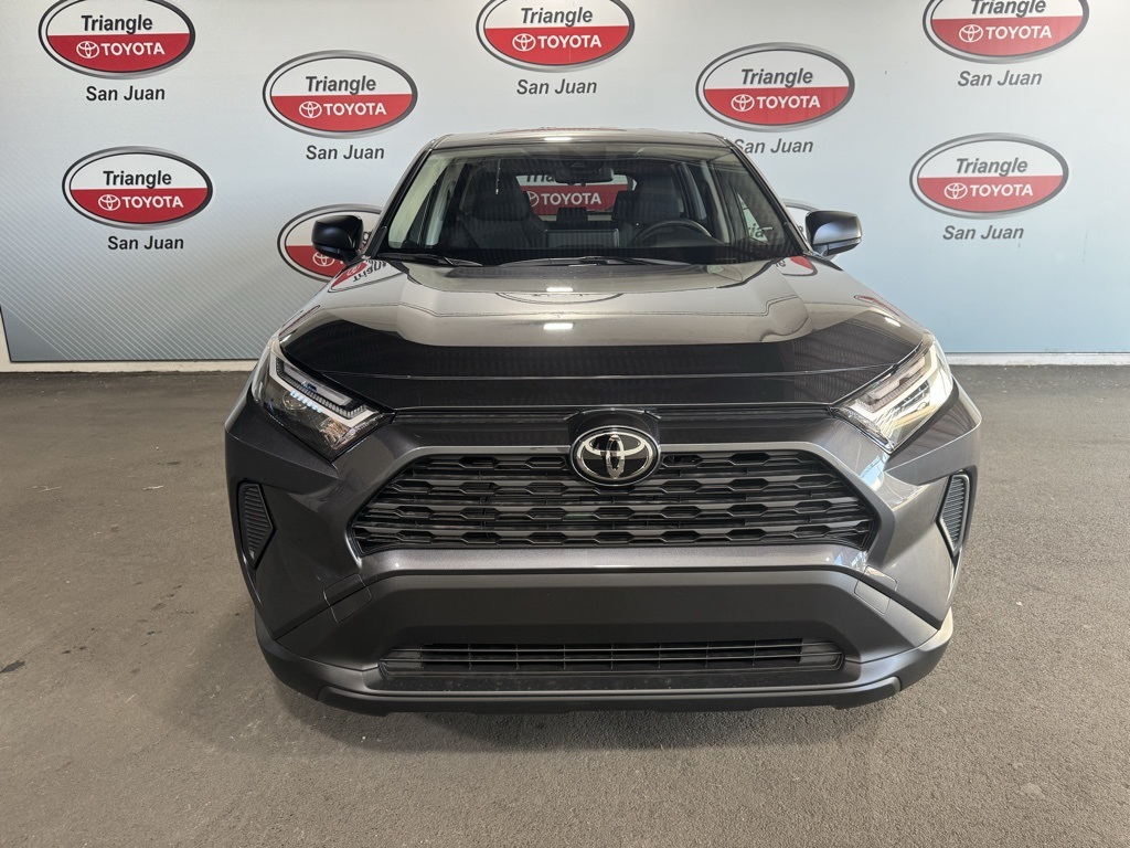 2025 Toyota RAV4 LE photo 2