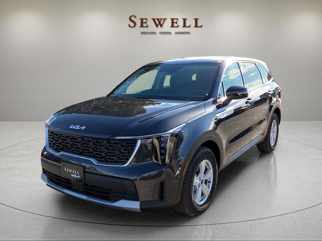 2026 Kia Sorento LX's photo