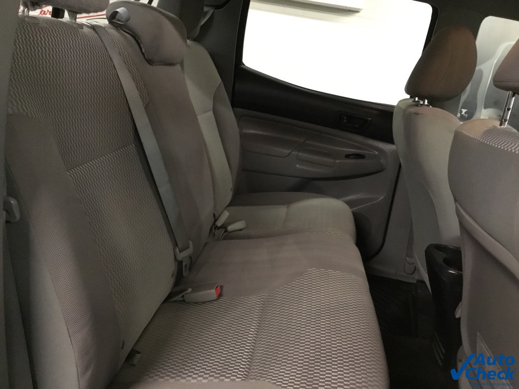 2014 Toyota Tacoma Base 4x4 photo 28