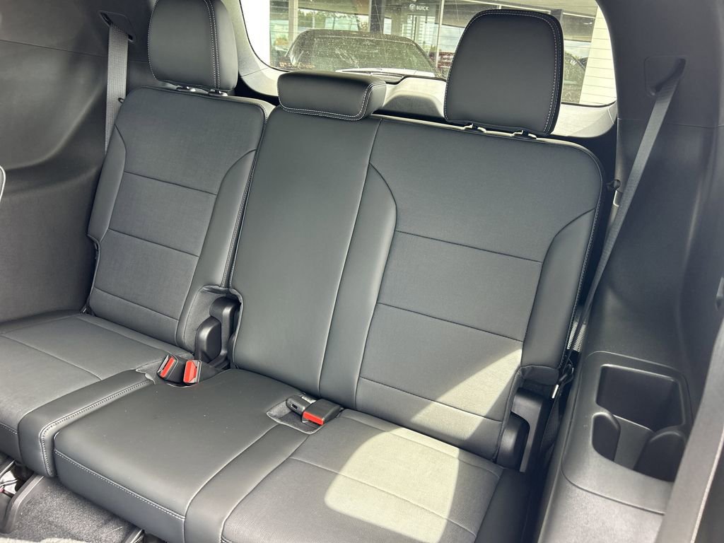 2026 Buick Enclave Preferred photo 19