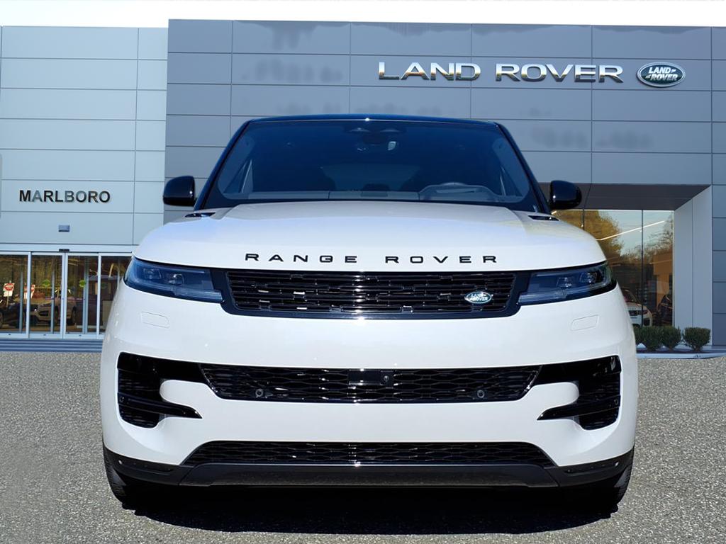 2025 Land Rover Range Rover Sport SE photo 8