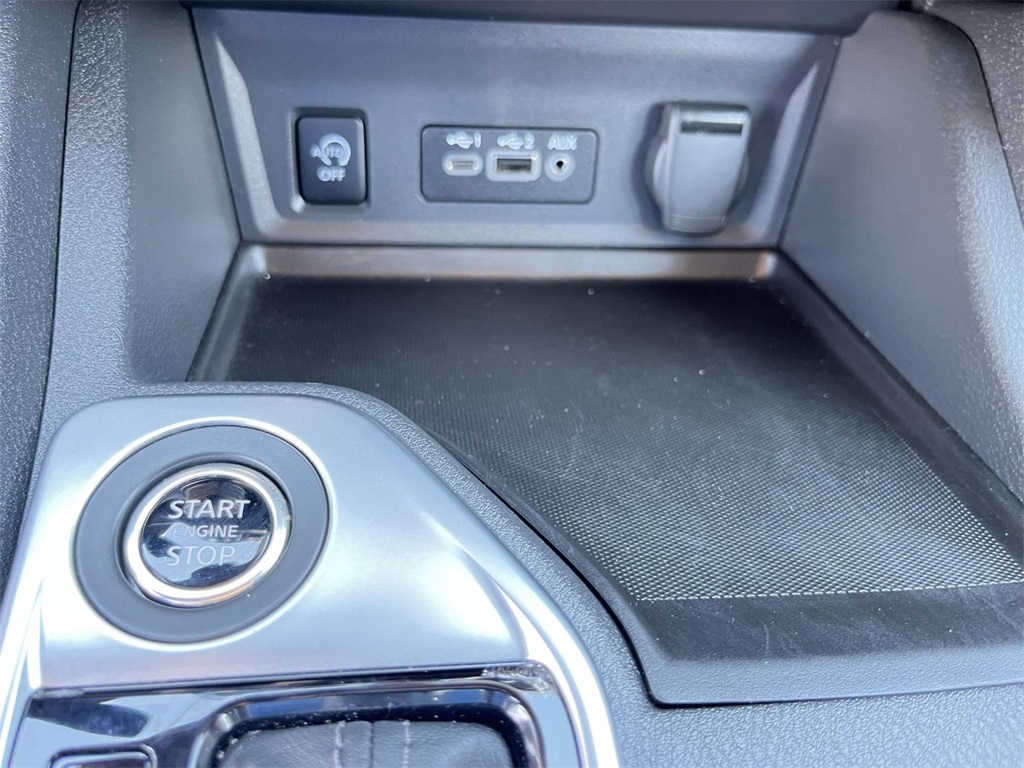 2025 Nissan Sentra SV photo 20