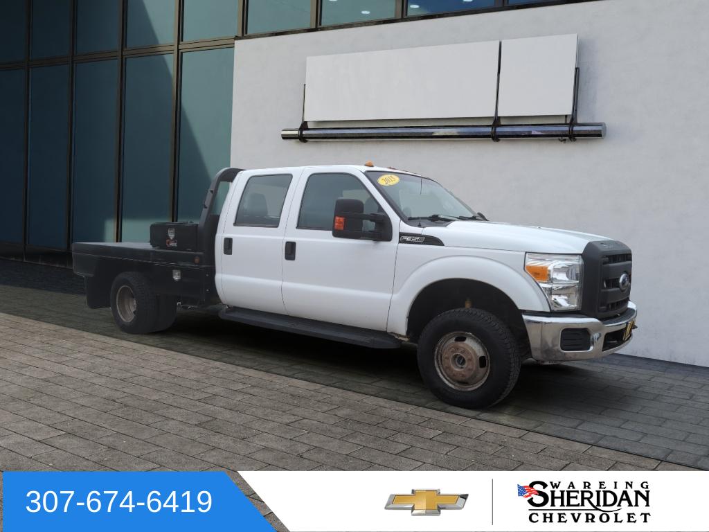 2015 Ford F-350 Super Duty Chassis Cab XLT's photo