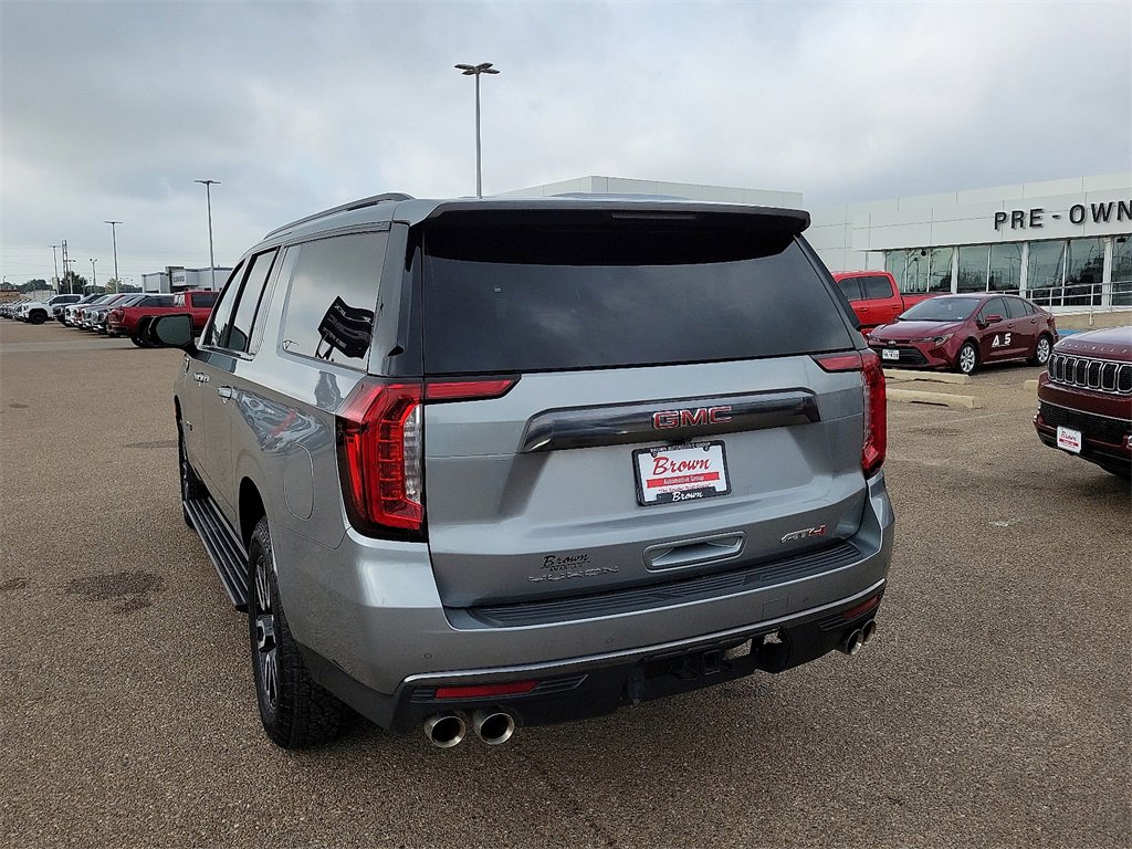 2023 Gmc Yukon XL AT4 photo 8