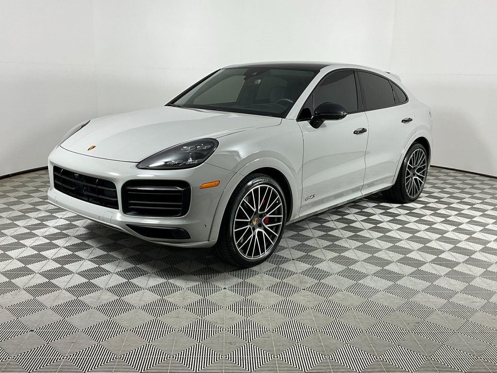 2022 Porsche Cayenne Coup GTS's photo