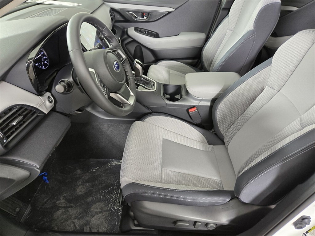 2025 Subaru Outback Premium photo 6