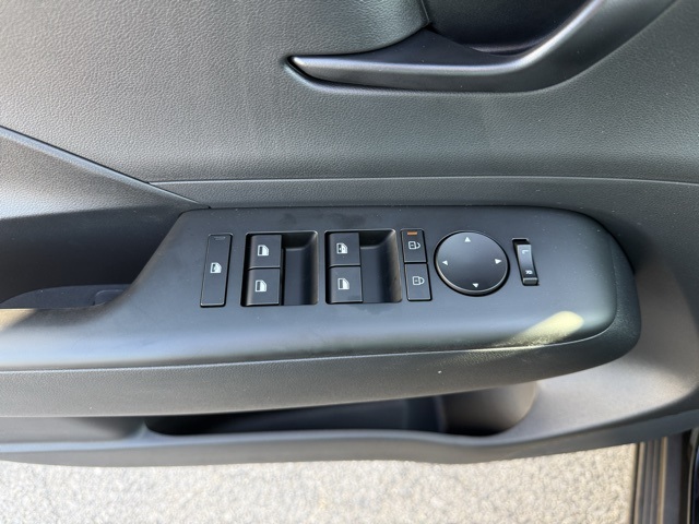 2026 Hyundai Kona SE photo 10