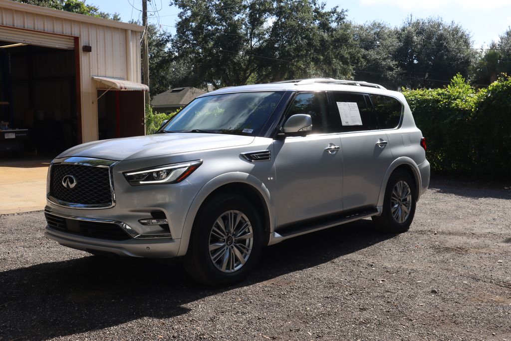 2018 Infiniti QX80 Base photo 3