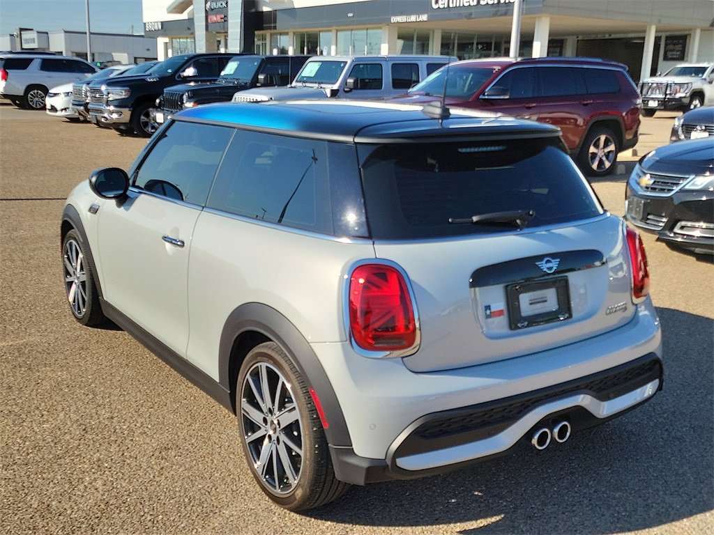 2022 Mini Cooper 2 Door Hardtop S photo 7