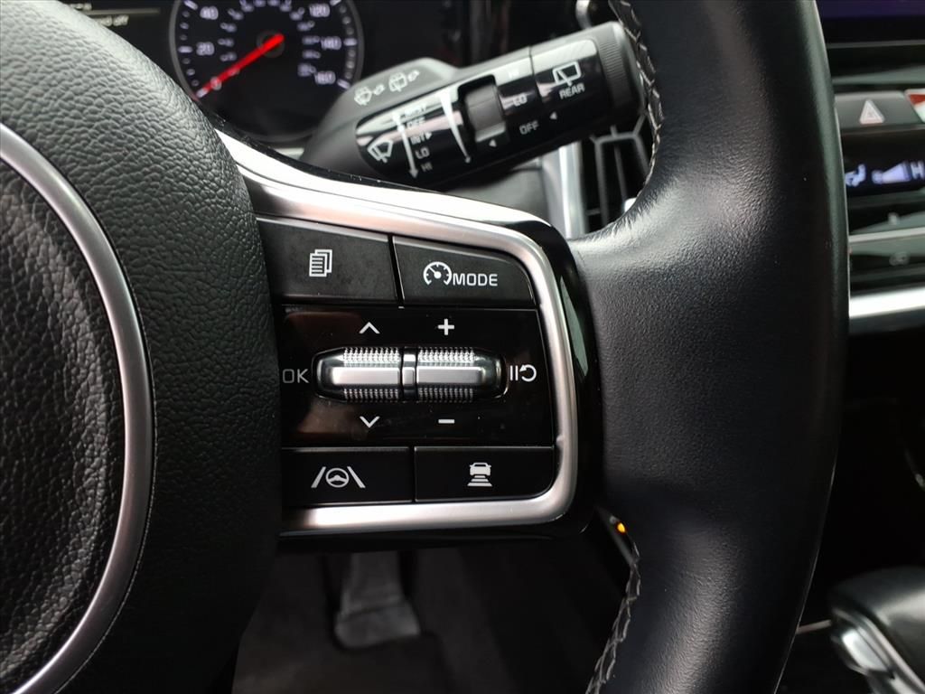 2022 KIA SORENTO - Image 23