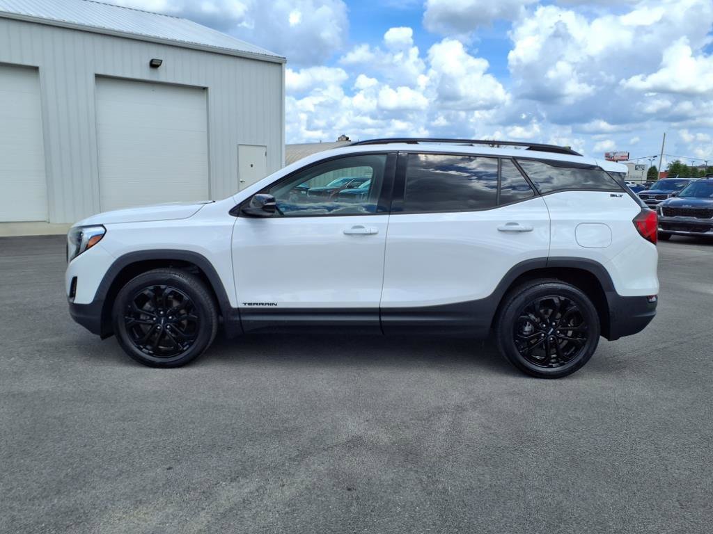 2021 Gmc Terrain SLT photo 2