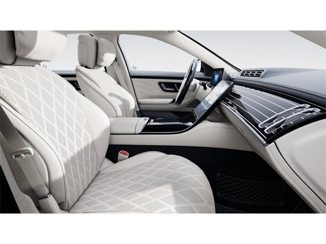 2025 Mercedes Benz S 580e 4MATIC photo 3