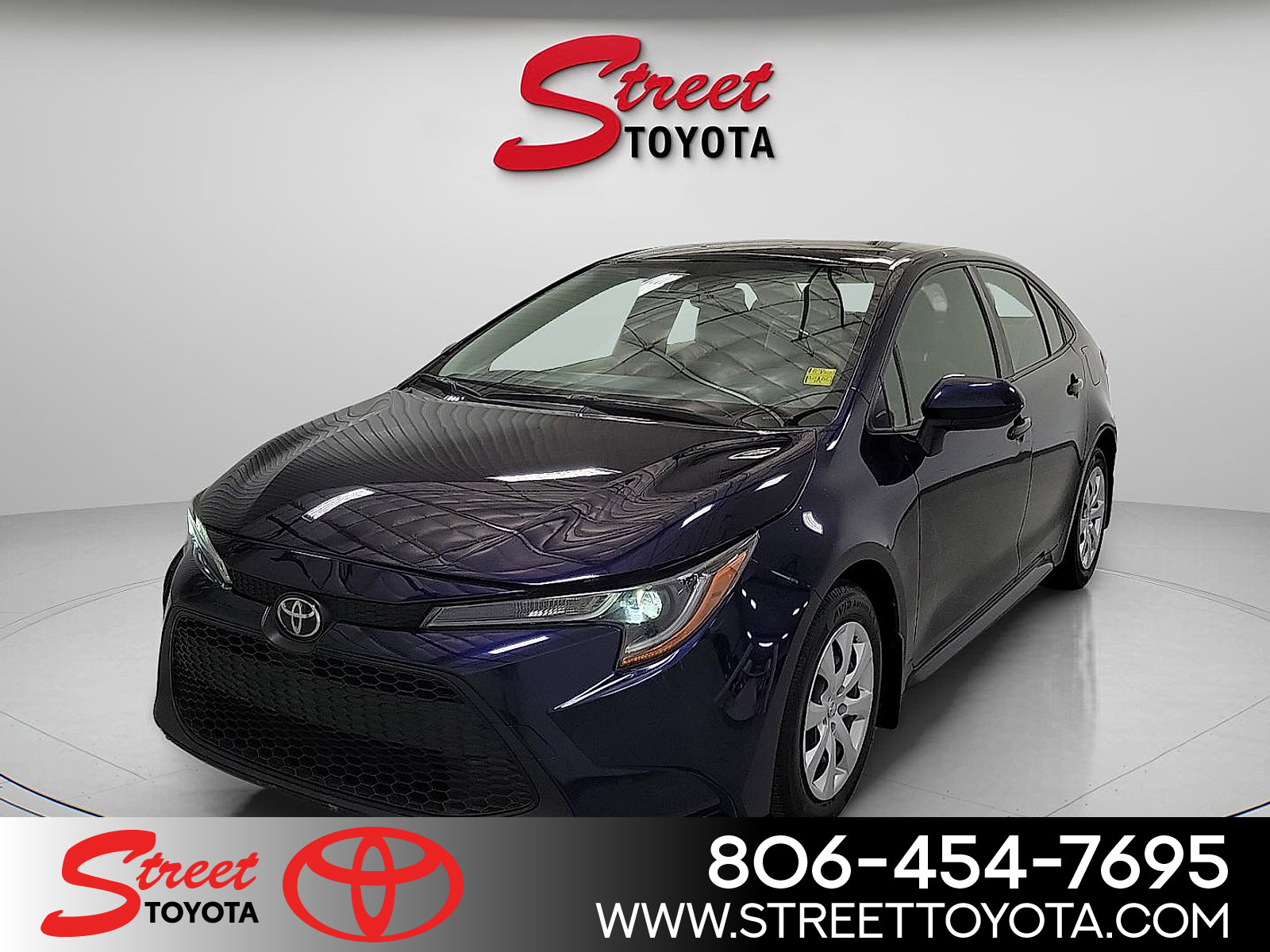 2022 Toyota Corolla LE's photo