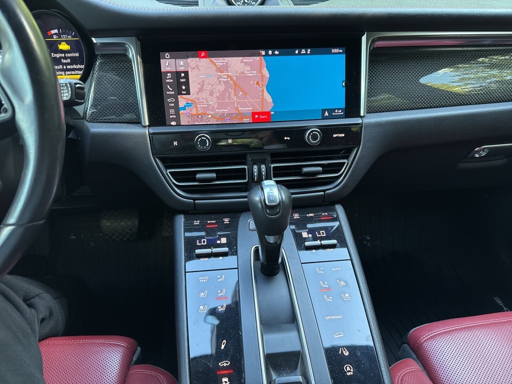 2022 Porsche Macan GTS photo 18