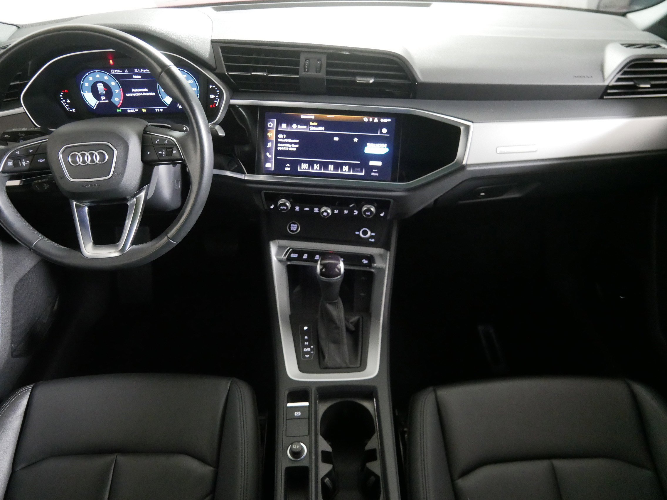 2024 Audi Q3 S line Premium photo 10