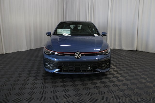 2025 Volkswagen Golf GTI Autobahn photo 28