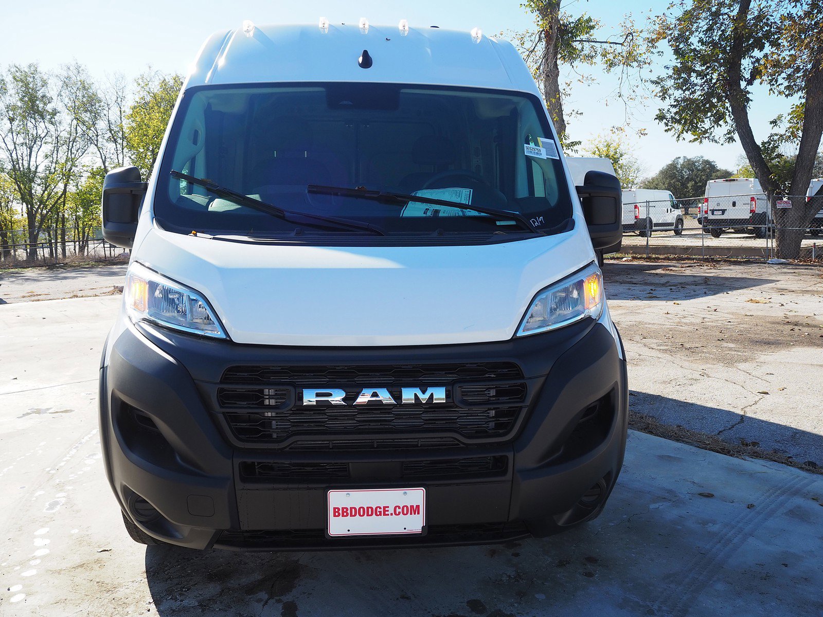 2025 Ram ProMaster 2500 photo 2