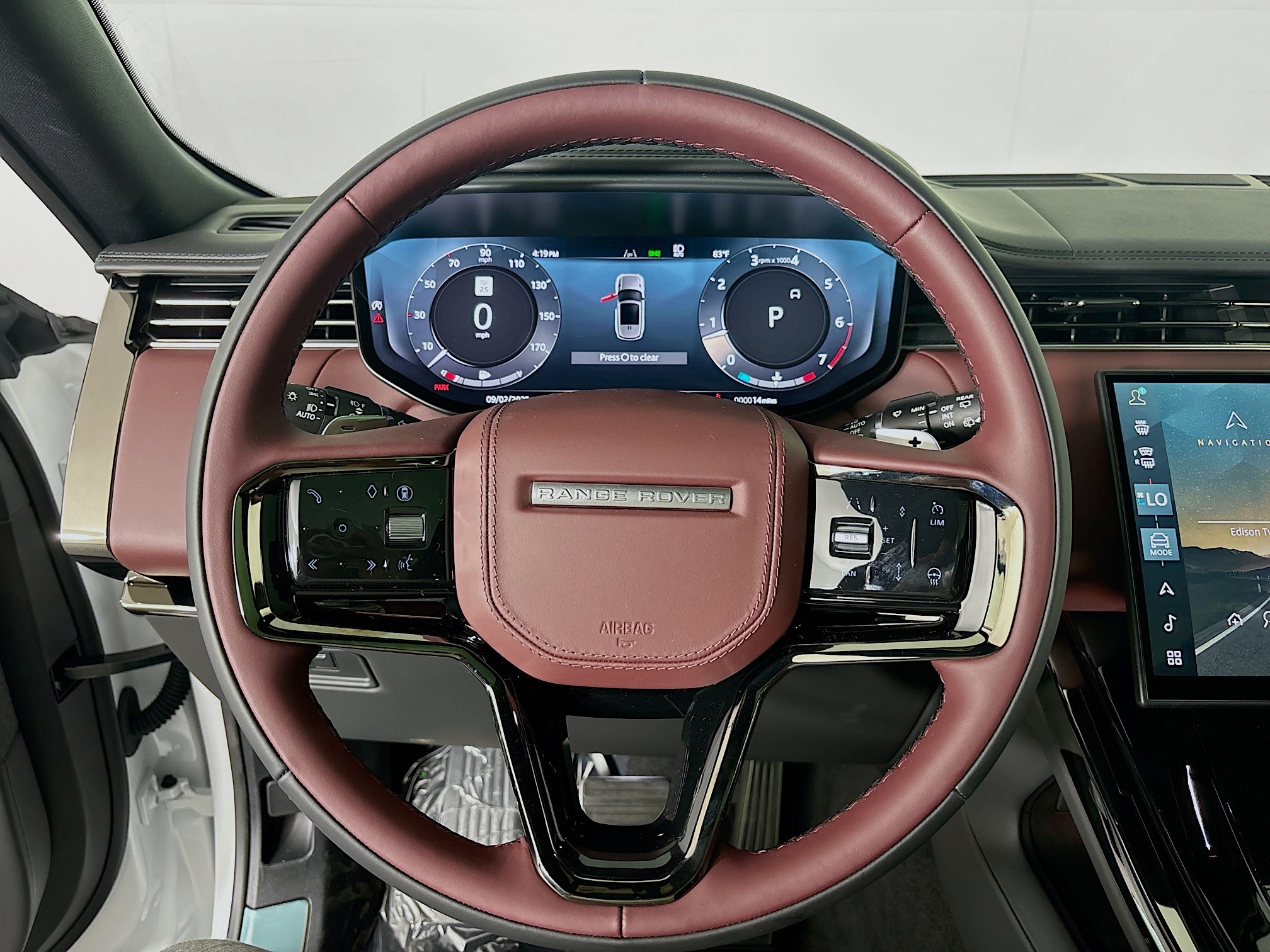 2025 Land Rover Range Rover Sport SE photo 12