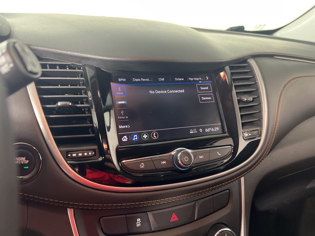 2022 Chevrolet Trax LT photo 16