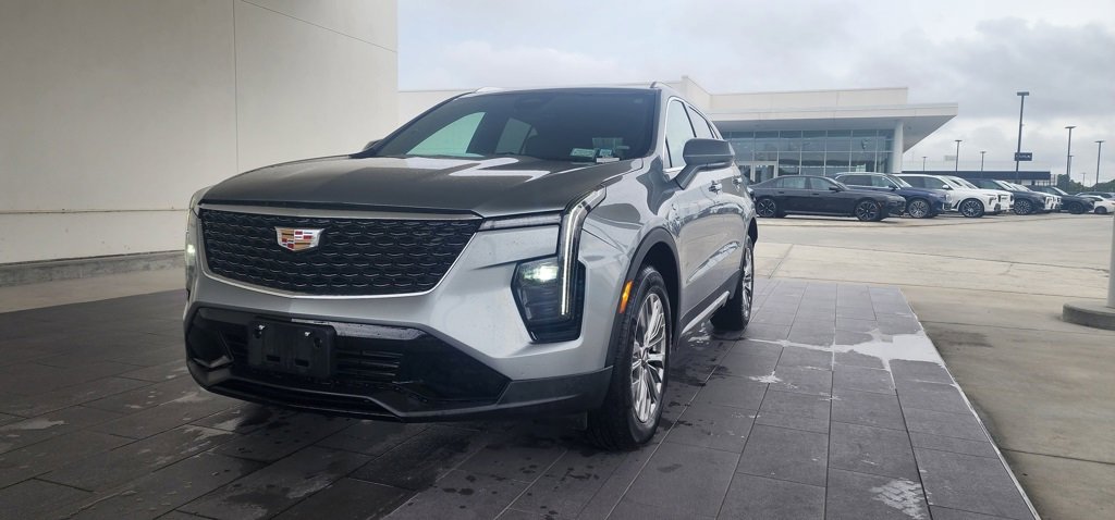2024 Cadillac XT4 Premium Luxury's photo