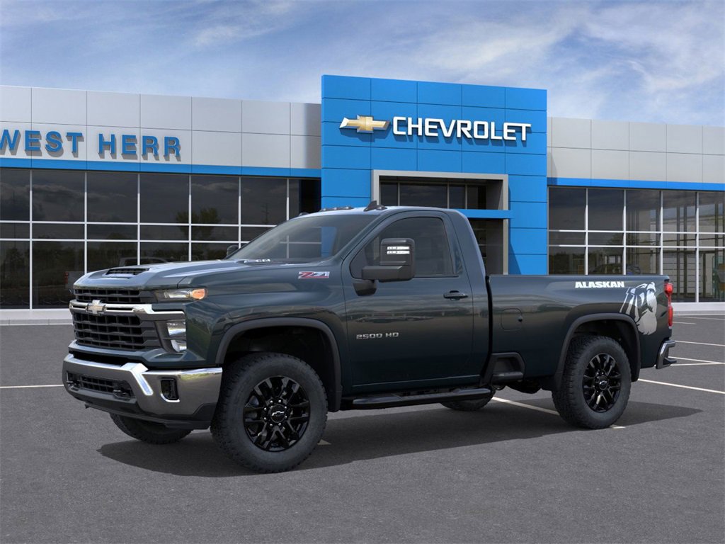 2026 Chevrolet Silverado 2500HD LT photo 2