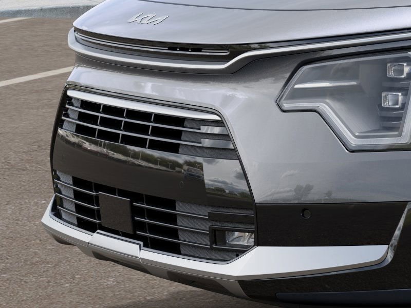 2025 Kia Niro SX Touring photo 9