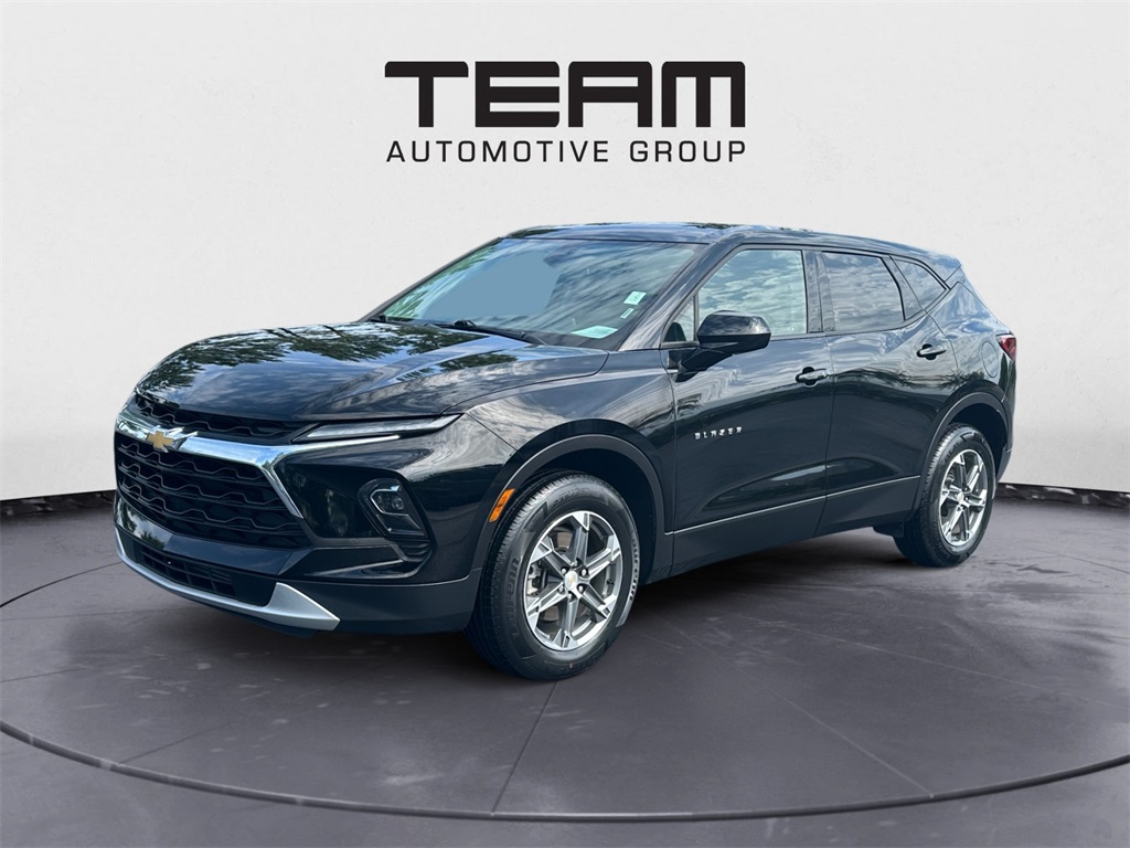 2024 Chevrolet Blazer 2LT photo 3