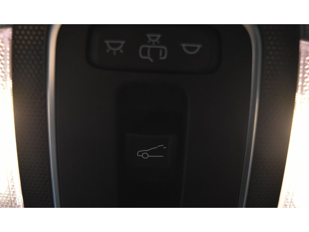 2024 Hyundai Elantra SEL Convenience photo 18